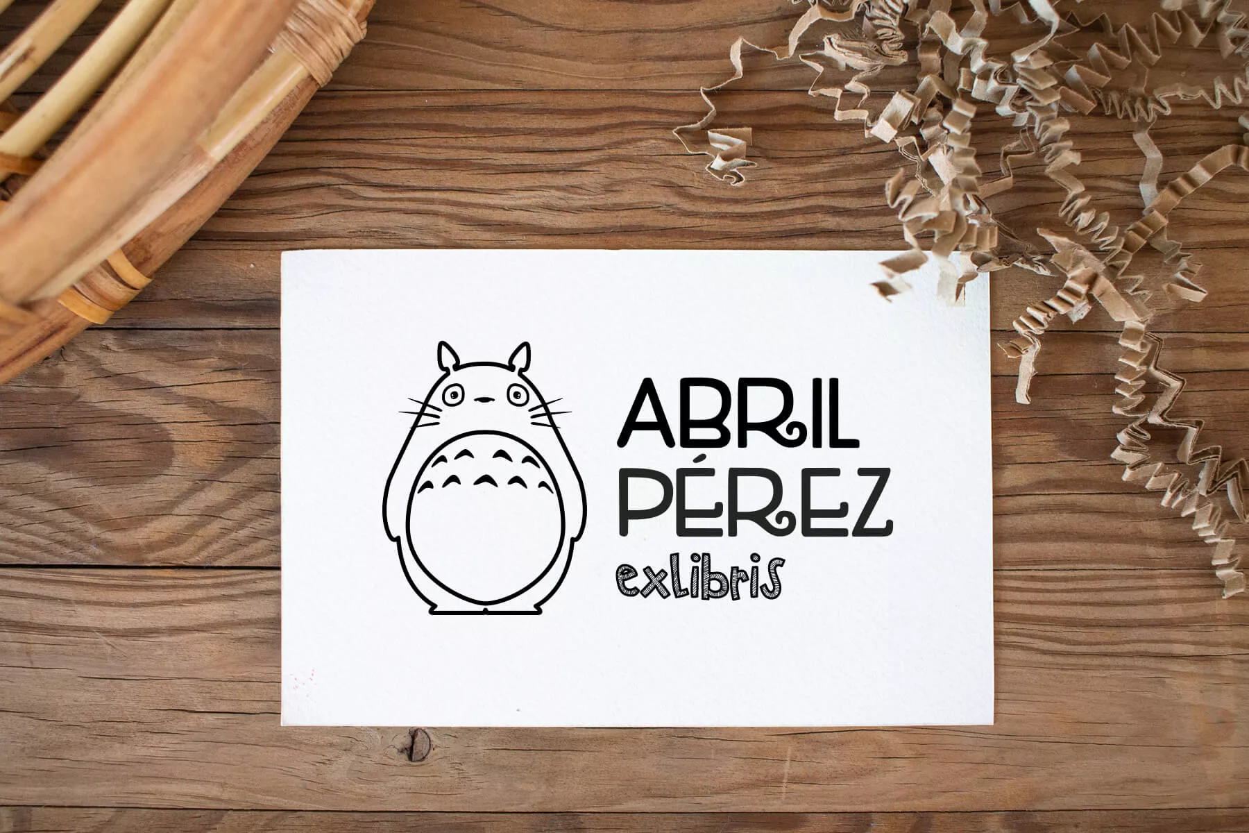 Exlibris personalizados para niños y niñas con nombre y apellidos, modelo Totoro