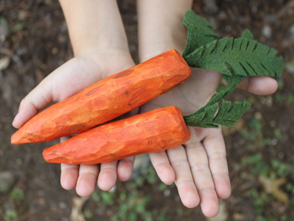 zanahorias de madera - Tutoriales para fabricar comida de madera para jugar